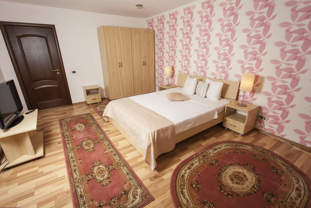 Garden And Bed & Breakfast 3*