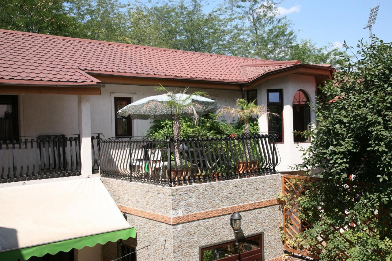 Bed & Breakfast Garden And